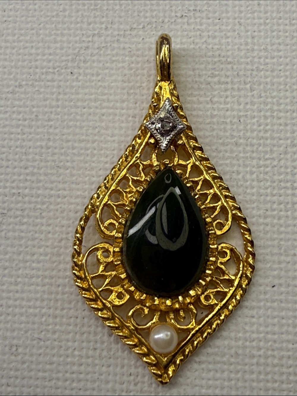 Jade Pearl Diamond Pendant Good Plated